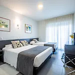 Boutique & 4*