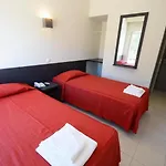 Boutique & 4*